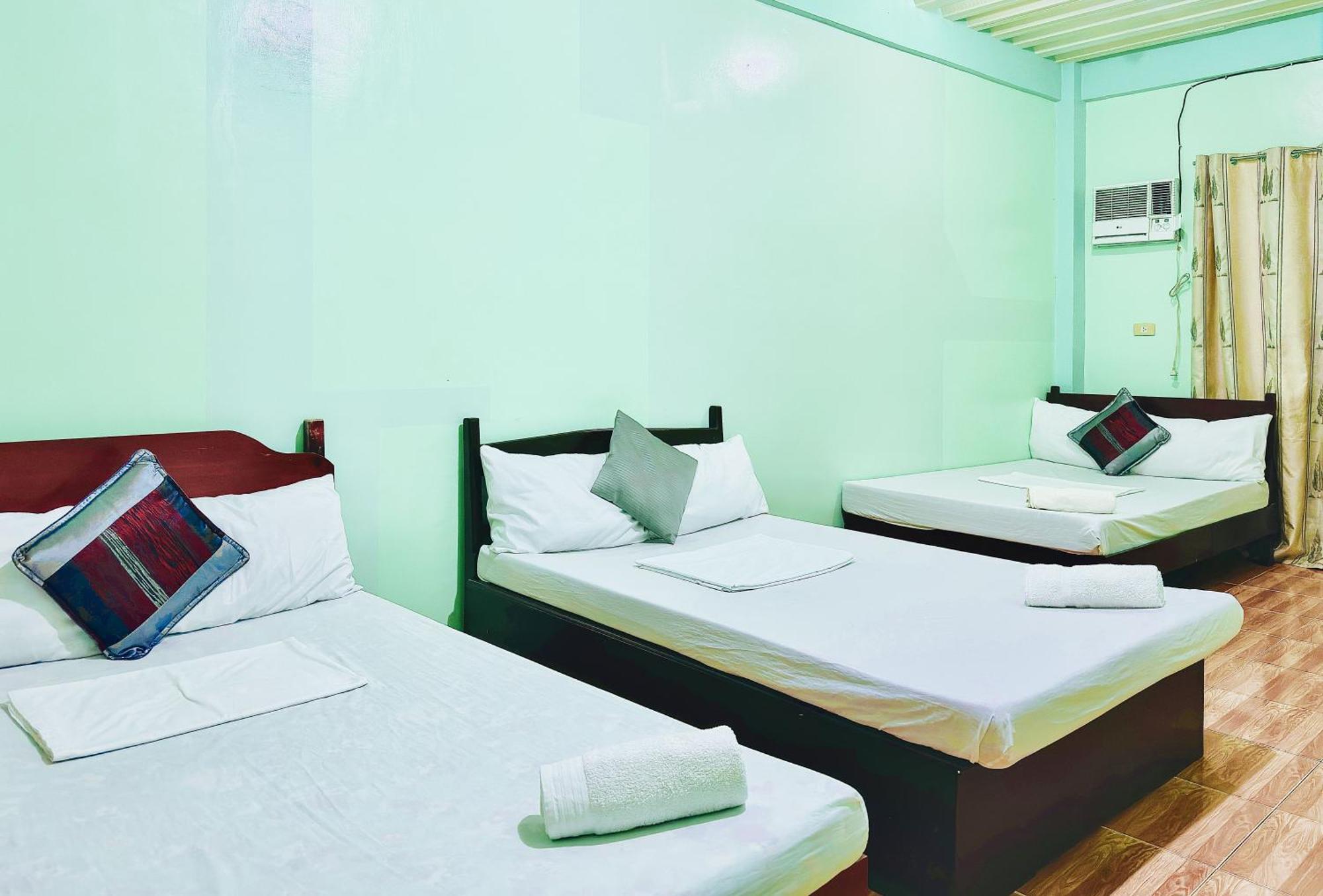 En Gedi Beach Resort By Reddoorz Iba Exteriér fotografie